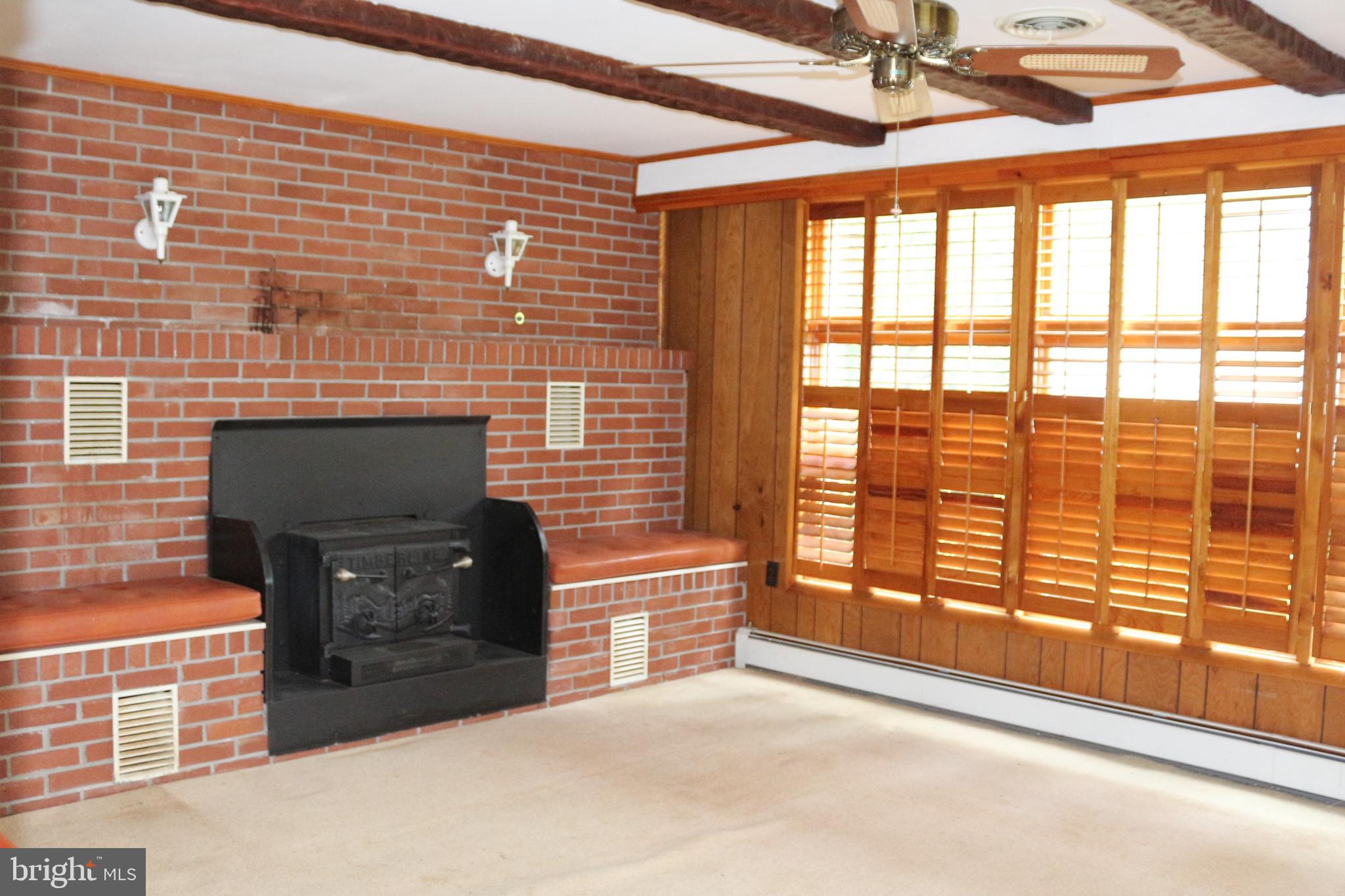 19717 SCOTT HILL DRIVE