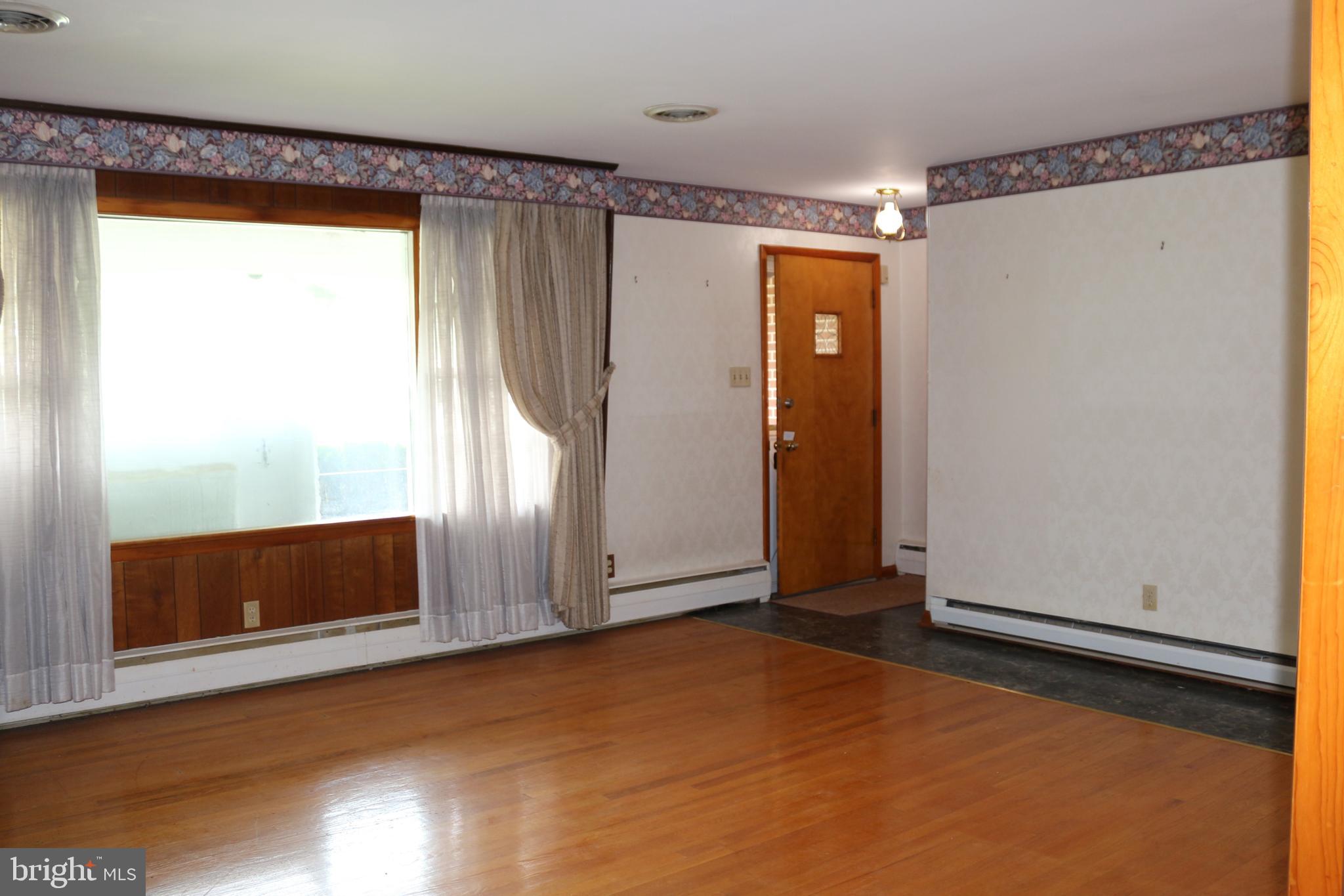 19717 SCOTT HILL DRIVE