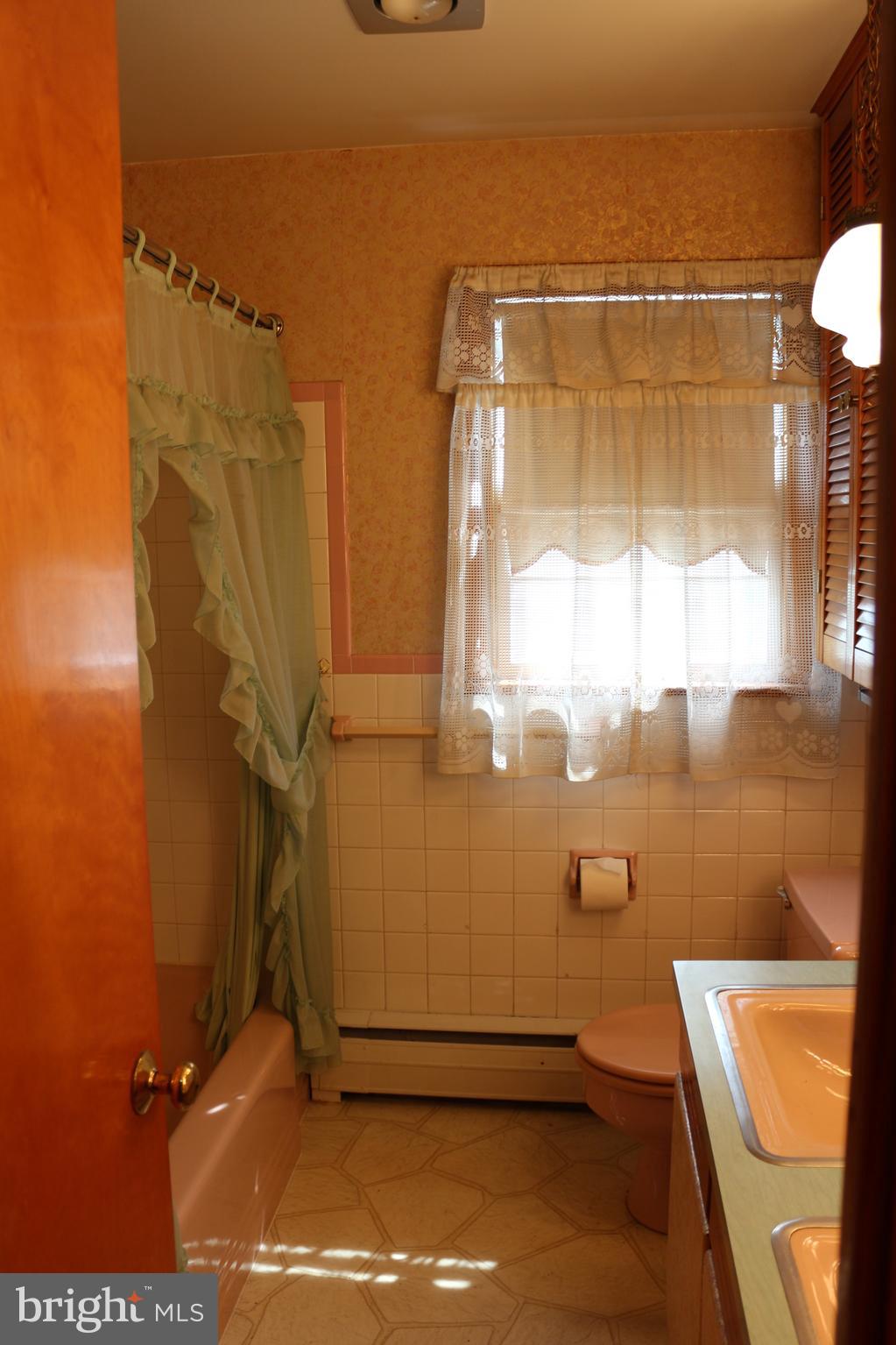 19717 SCOTT HILL DRIVE