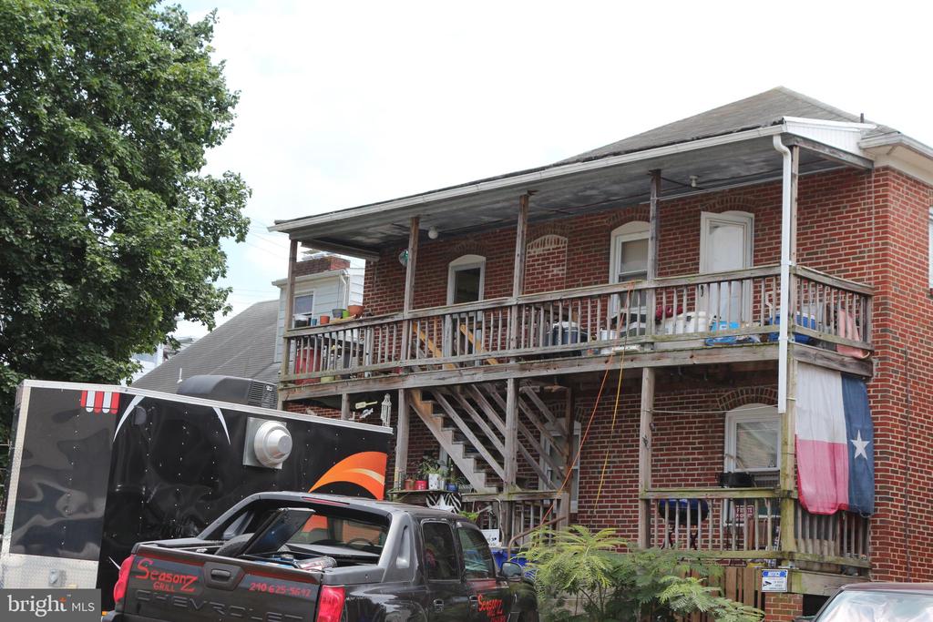 442 JEFFERSON STREET