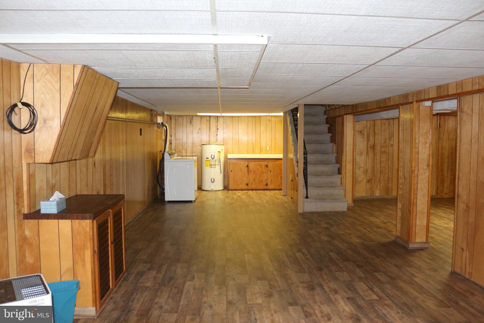 10804 ROESSNER AVENUE