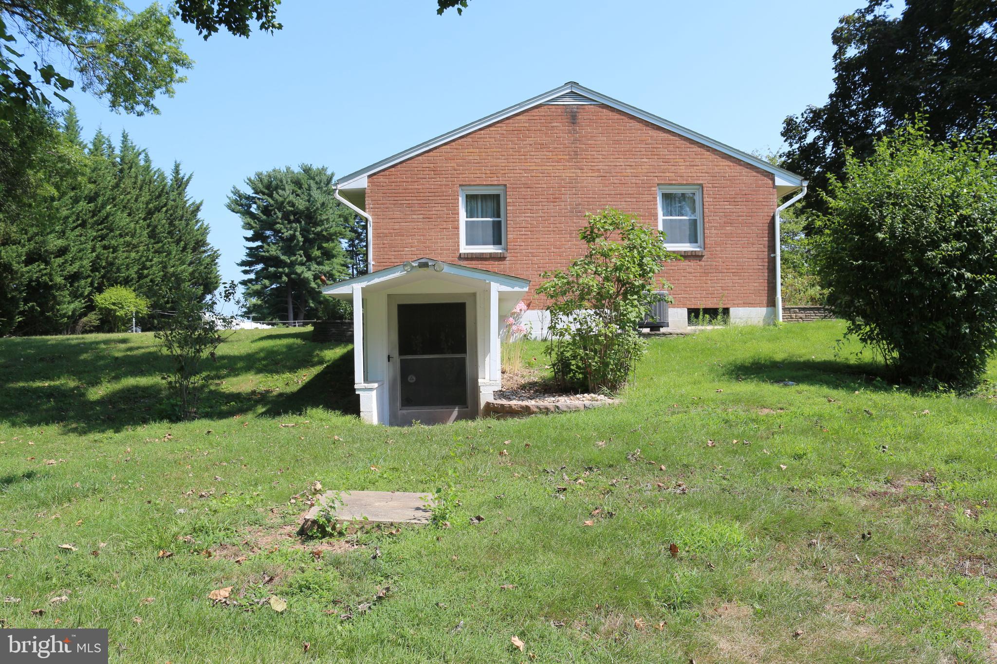 10804 ROESSNER AVENUE