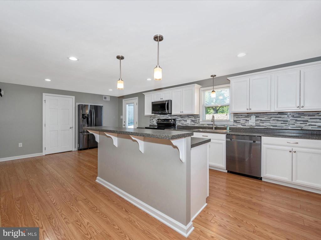 15221 CLEAR SPRING ROAD