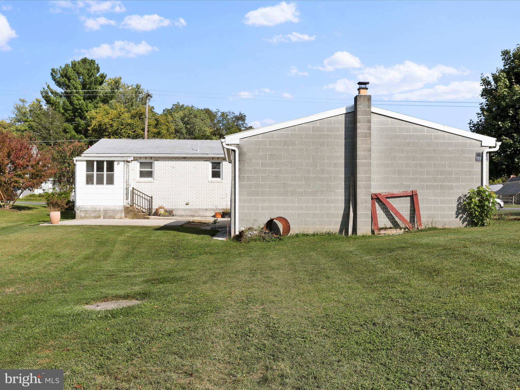 7814 SHARPSBURG PIKE