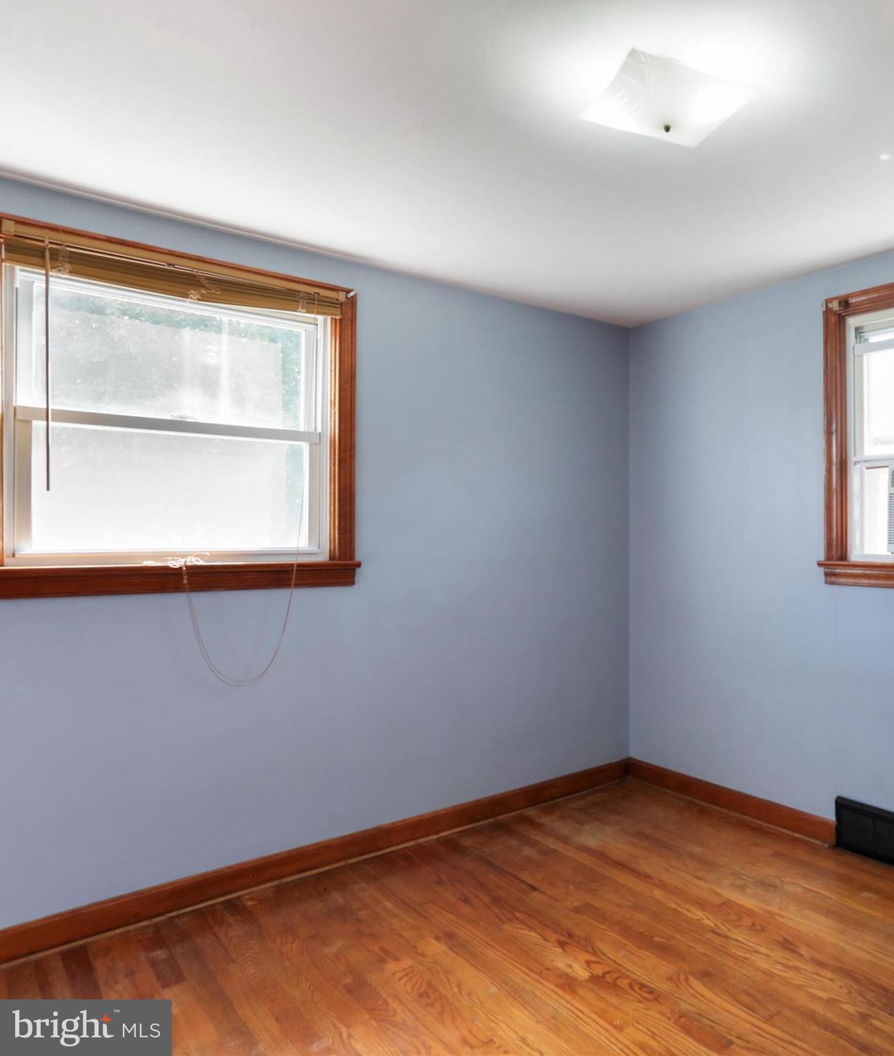 7814 SHARPSBURG PIKE