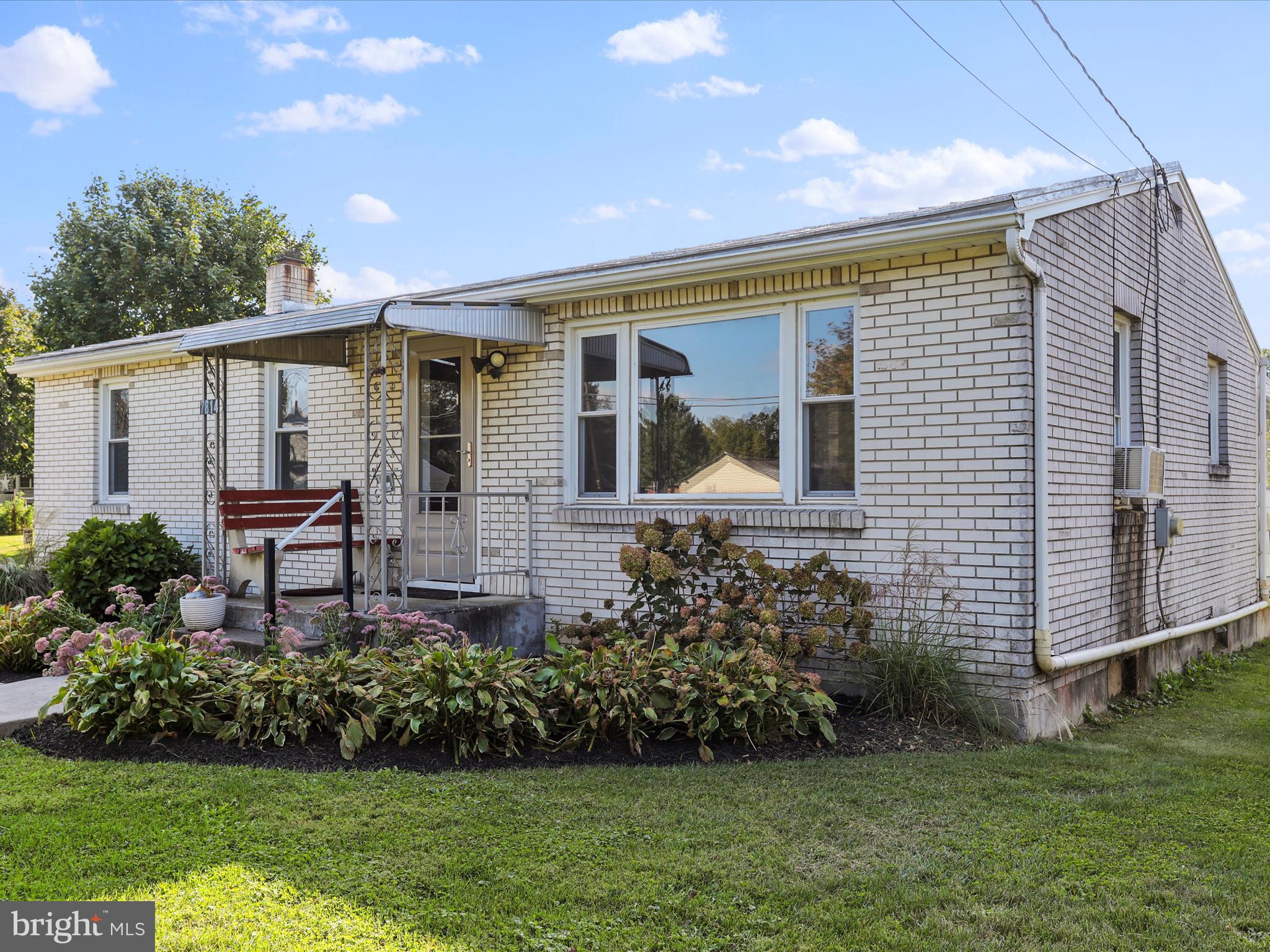 7814 SHARPSBURG PIKE