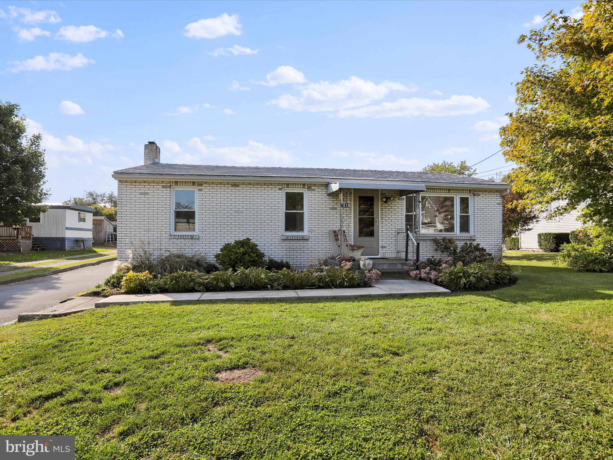 7814 SHARPSBURG PIKE