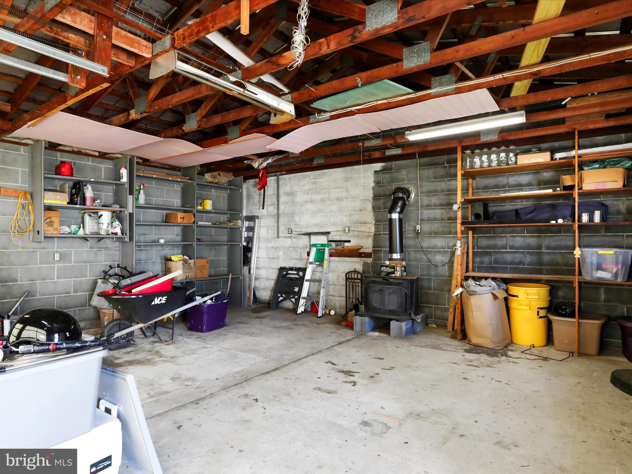 7814 SHARPSBURG PIKE