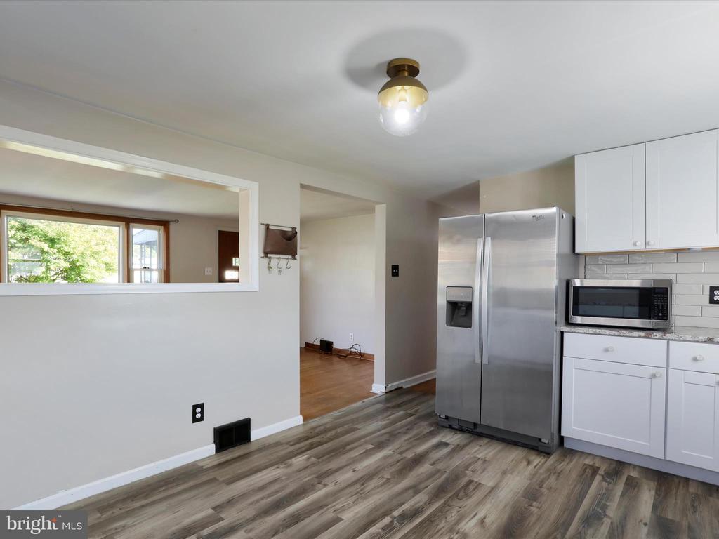 7814 SHARPSBURG PIKE