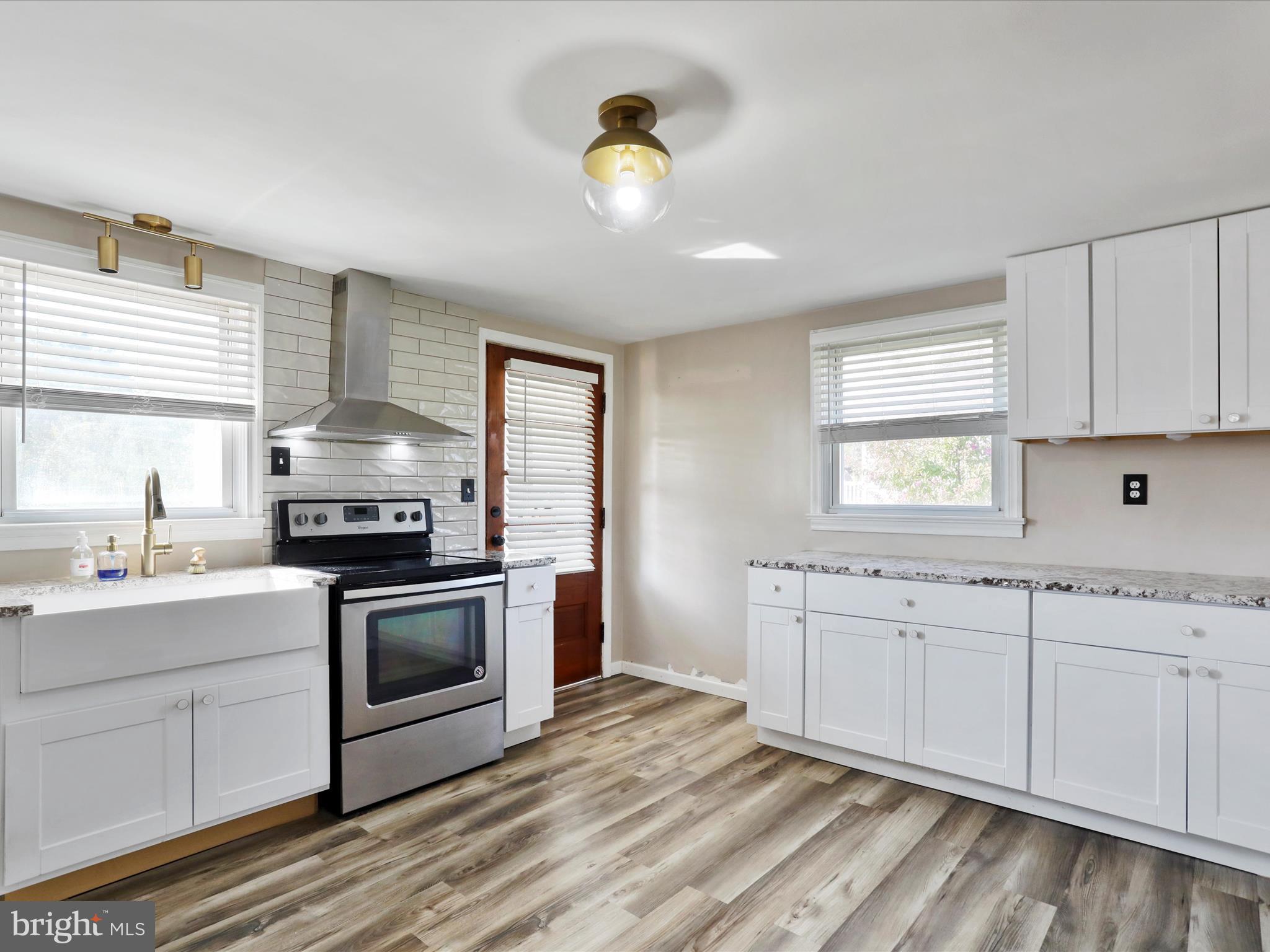 7814 SHARPSBURG PIKE