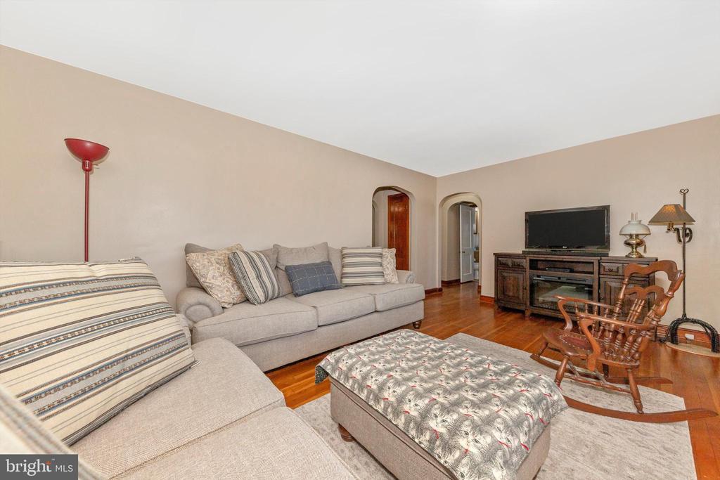 18117 LAPPANS ROAD