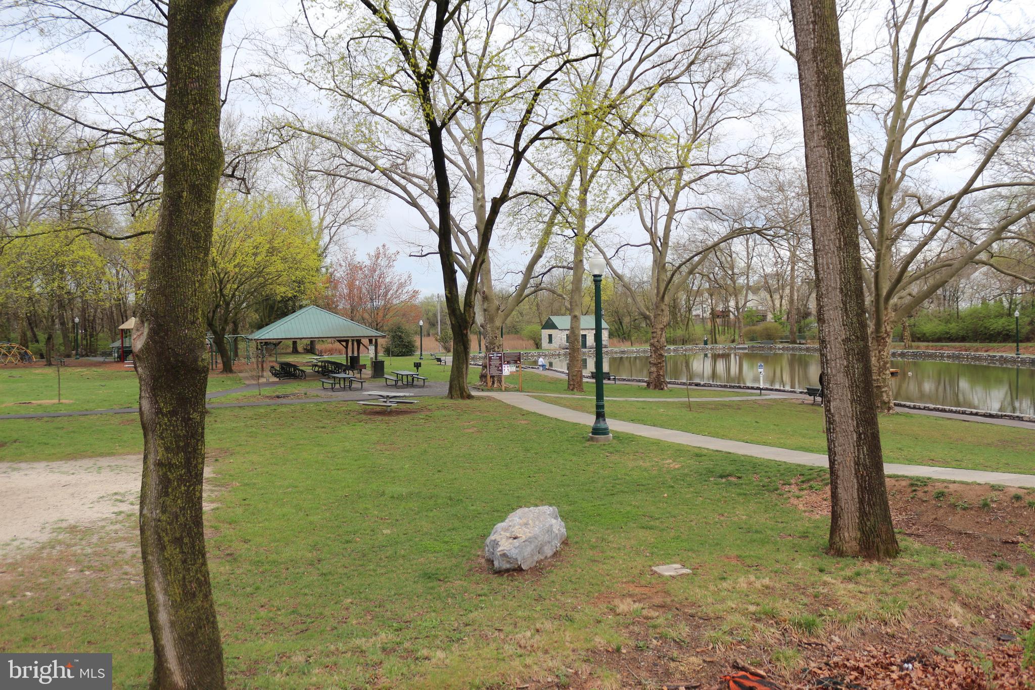 326 PANGBORN BOULEVARD