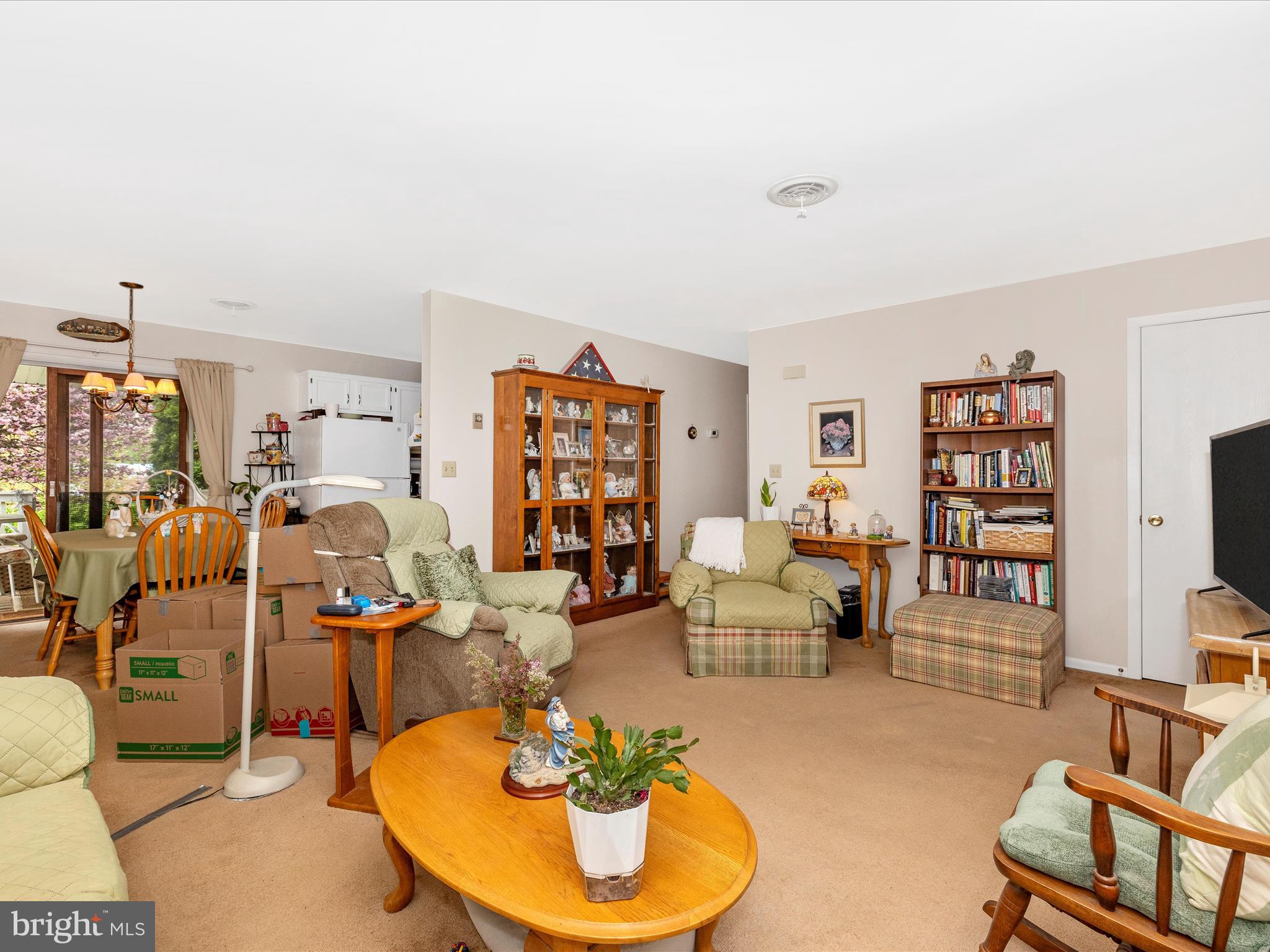 1341 CEDARWOOD DRIVE