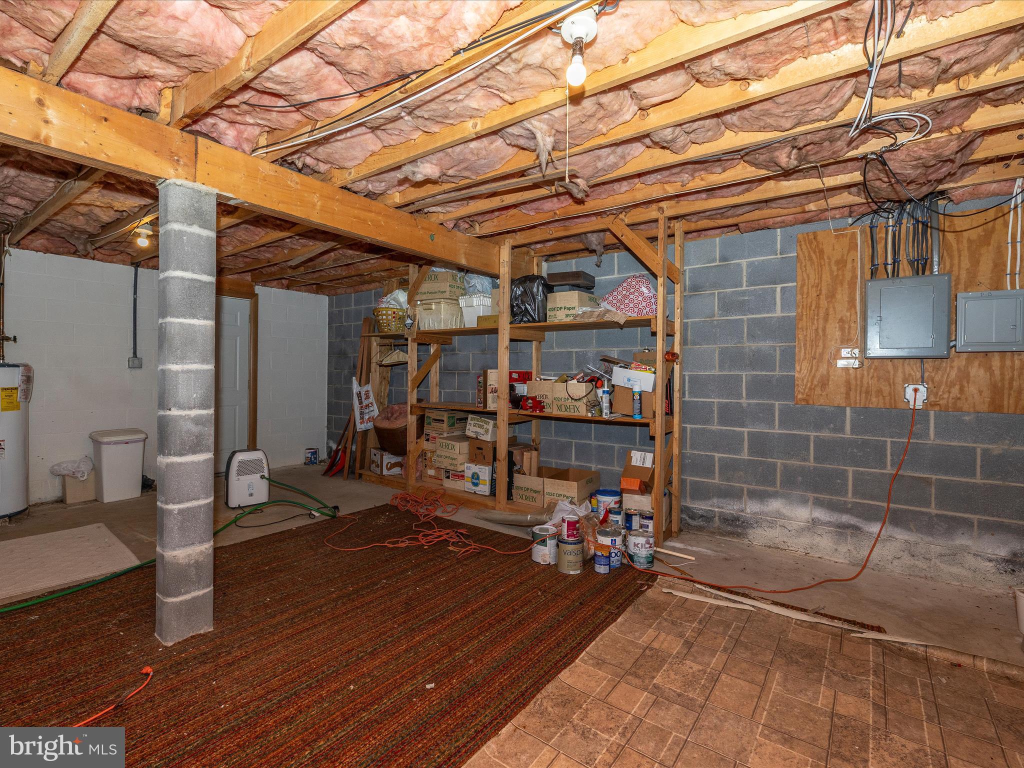 1341 CEDARWOOD DRIVE