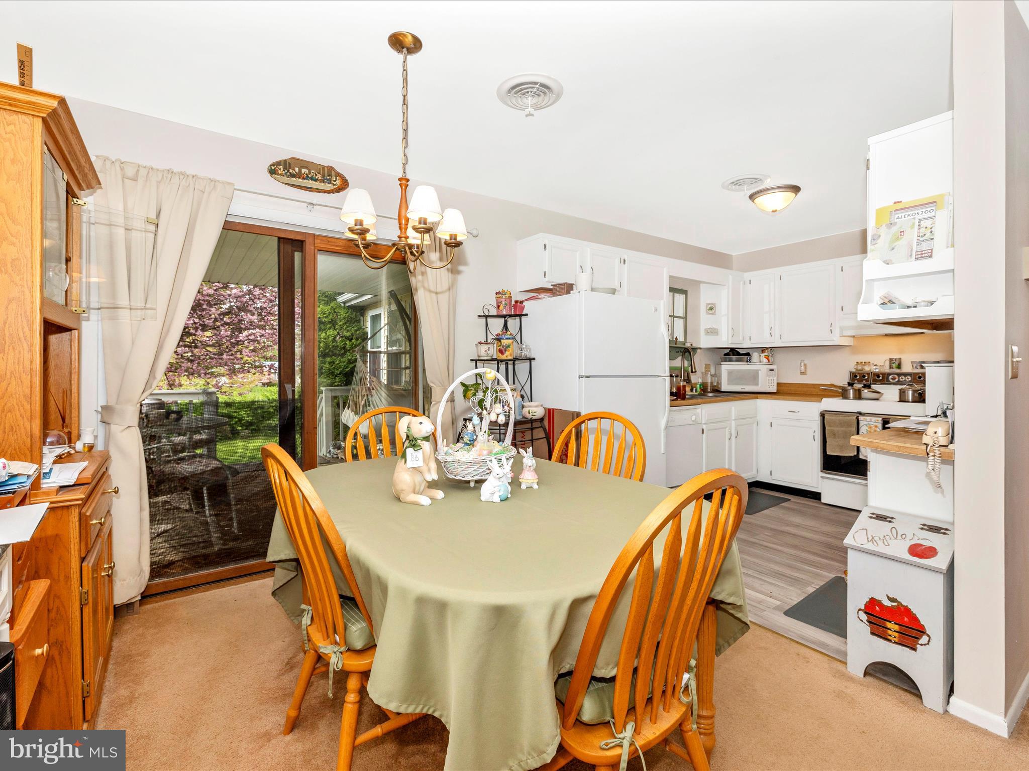 1341 CEDARWOOD DRIVE