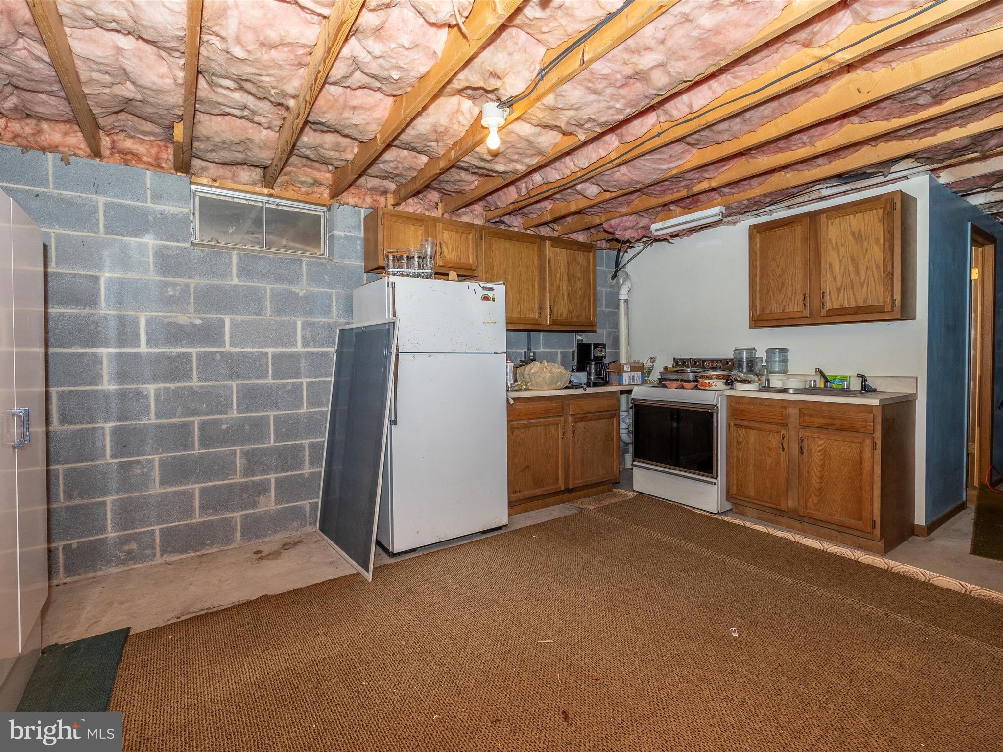 1341 CEDARWOOD DRIVE