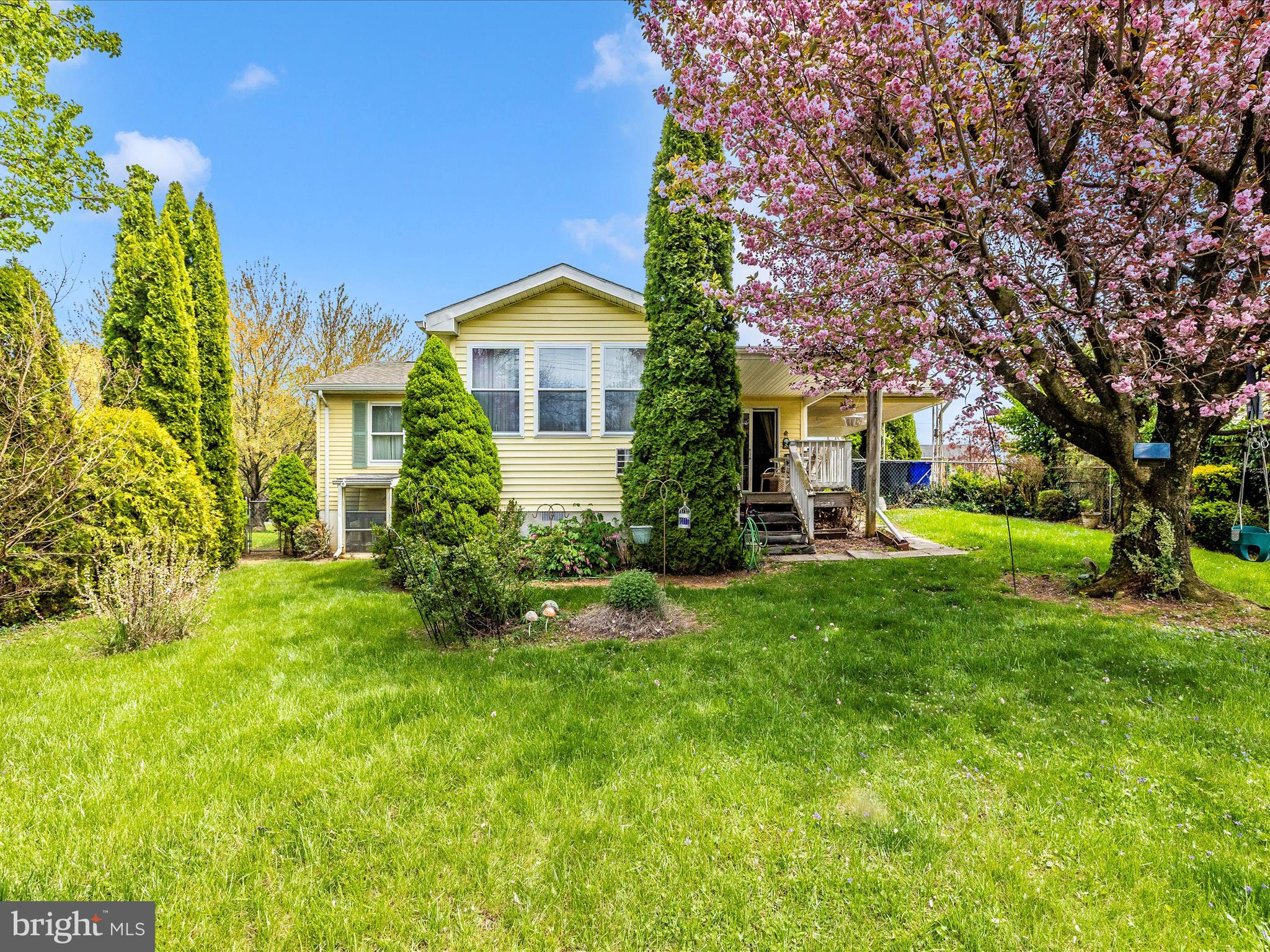 1341 CEDARWOOD DRIVE