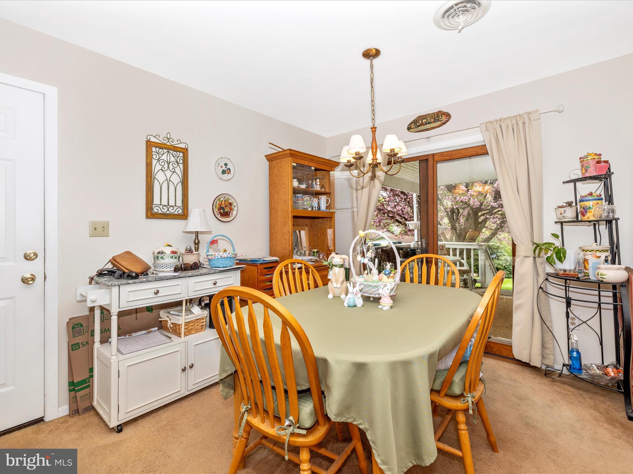 1341 CEDARWOOD DRIVE