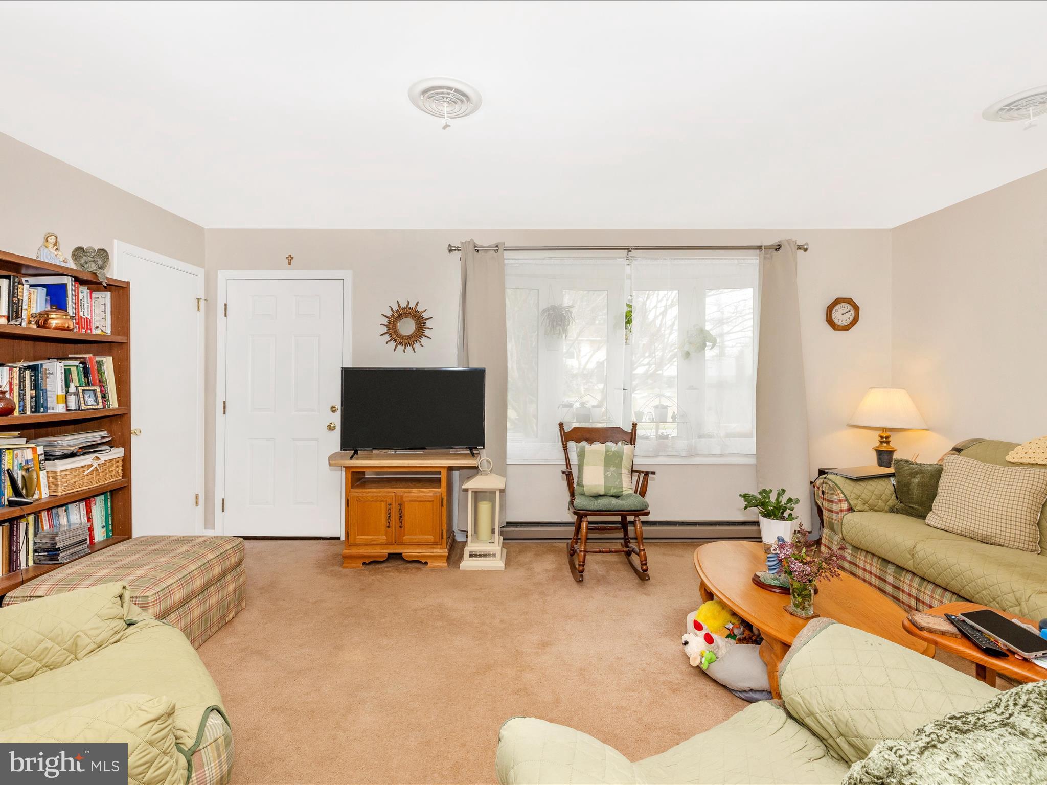 1341 CEDARWOOD DRIVE