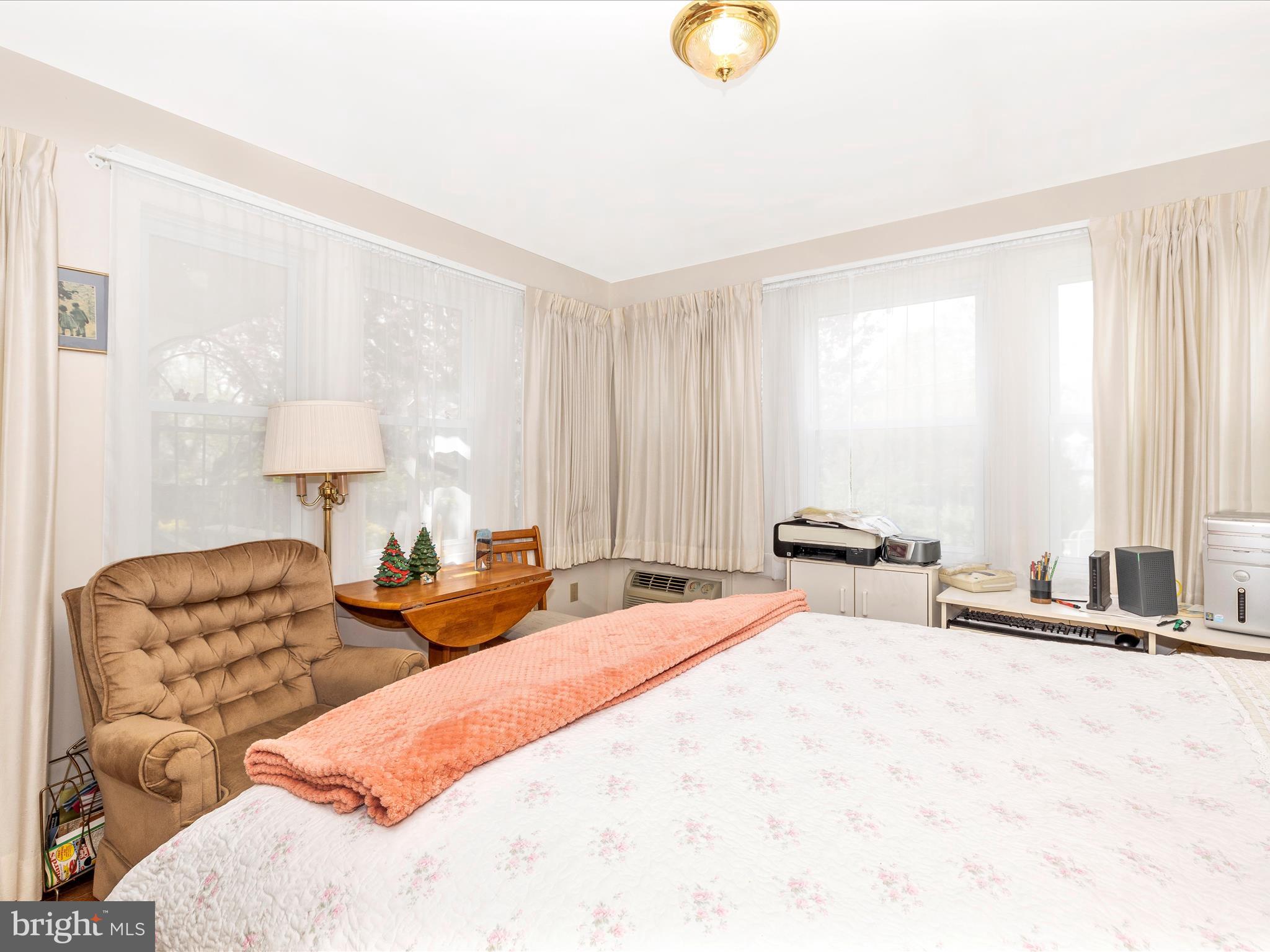 1341 CEDARWOOD DRIVE