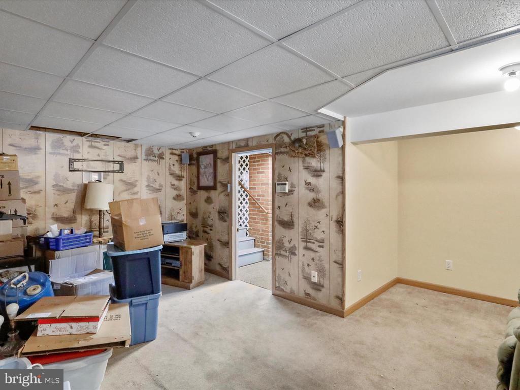 1016 BEECHWOOD DRIVE