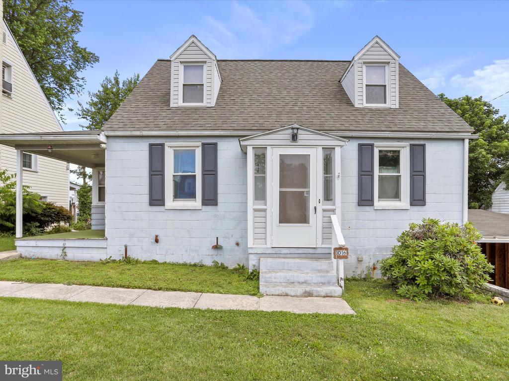 1016 BEECHWOOD DRIVE