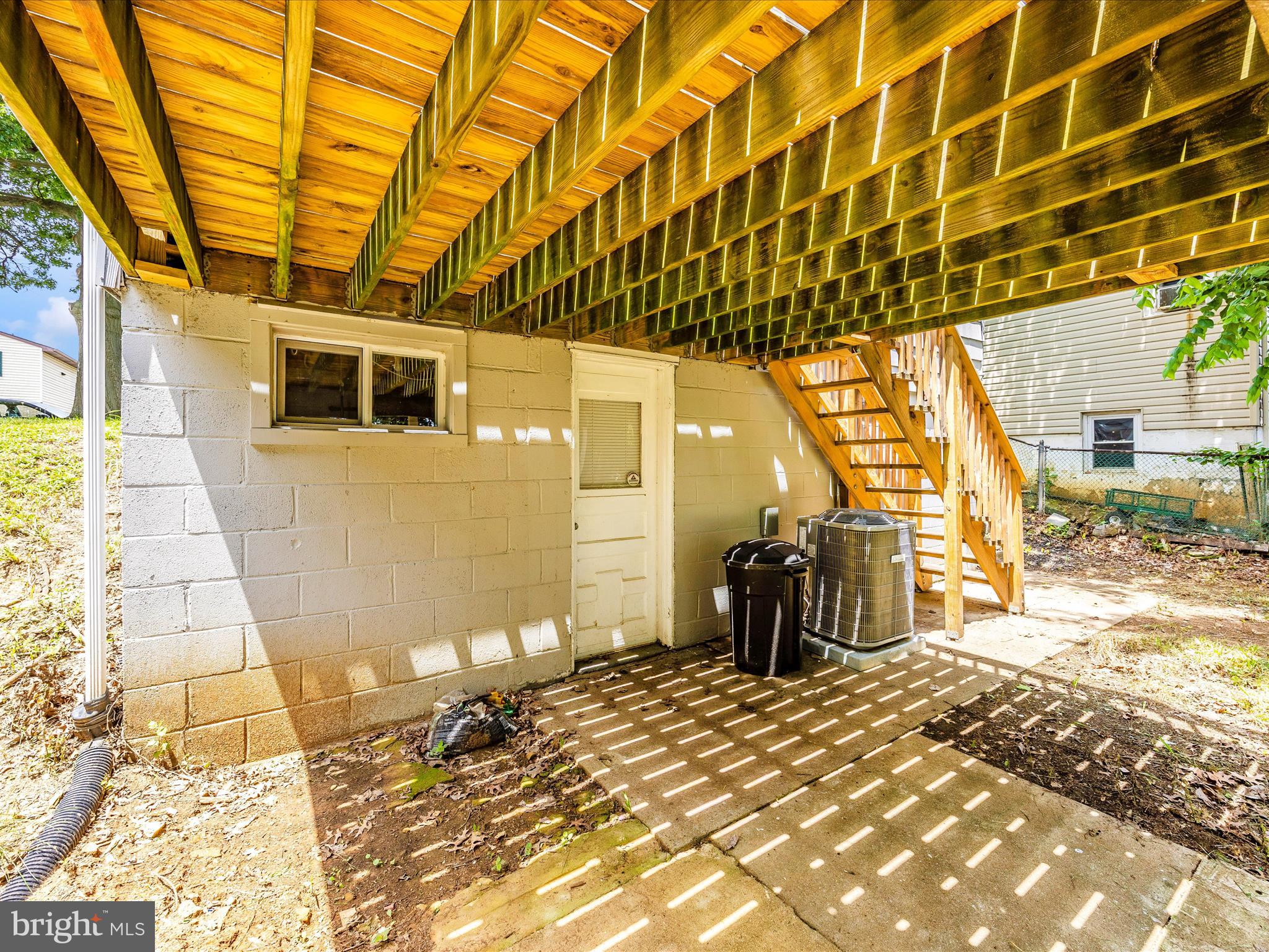 108 MONT VALLA AVENUE