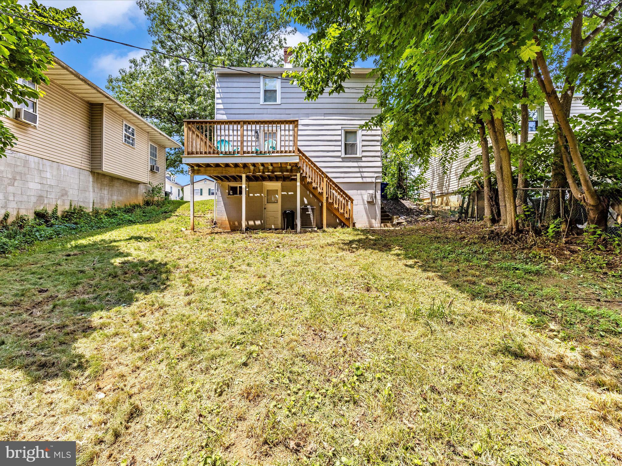 108 MONT VALLA AVENUE