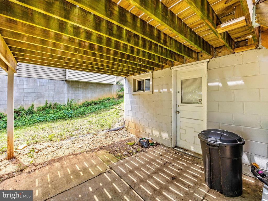 108 MONT VALLA AVENUE