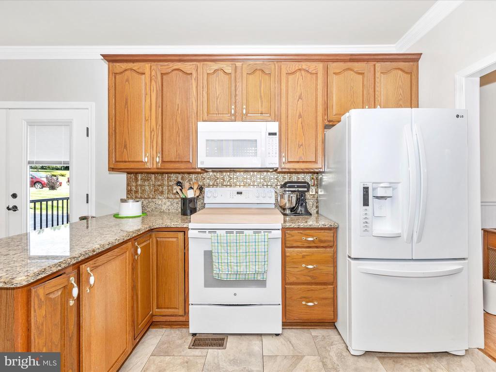610 FAIR MEADOWS BOULEVARD