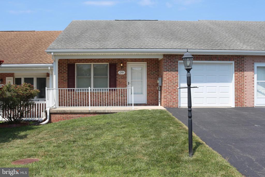 1203 PEPPERCORN DRIVE
