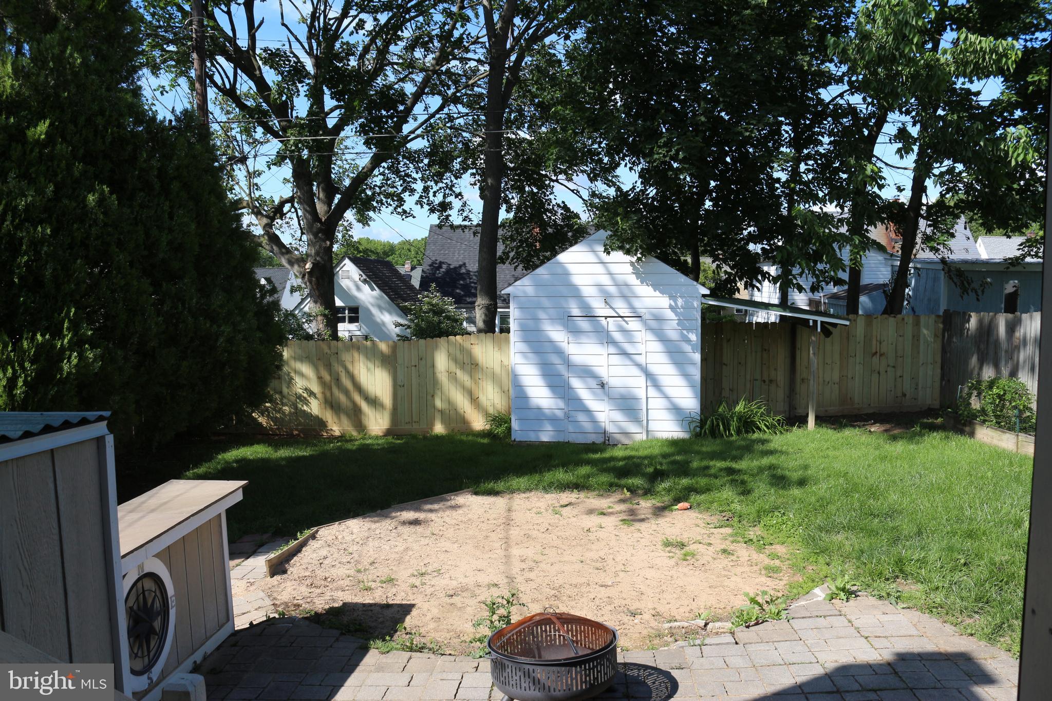 1056 BEECHWOOD DRIVE