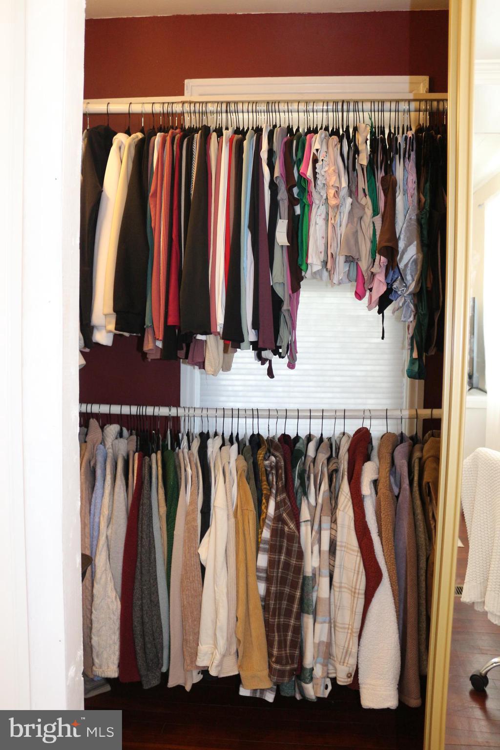 1056 BEECHWOOD DRIVE