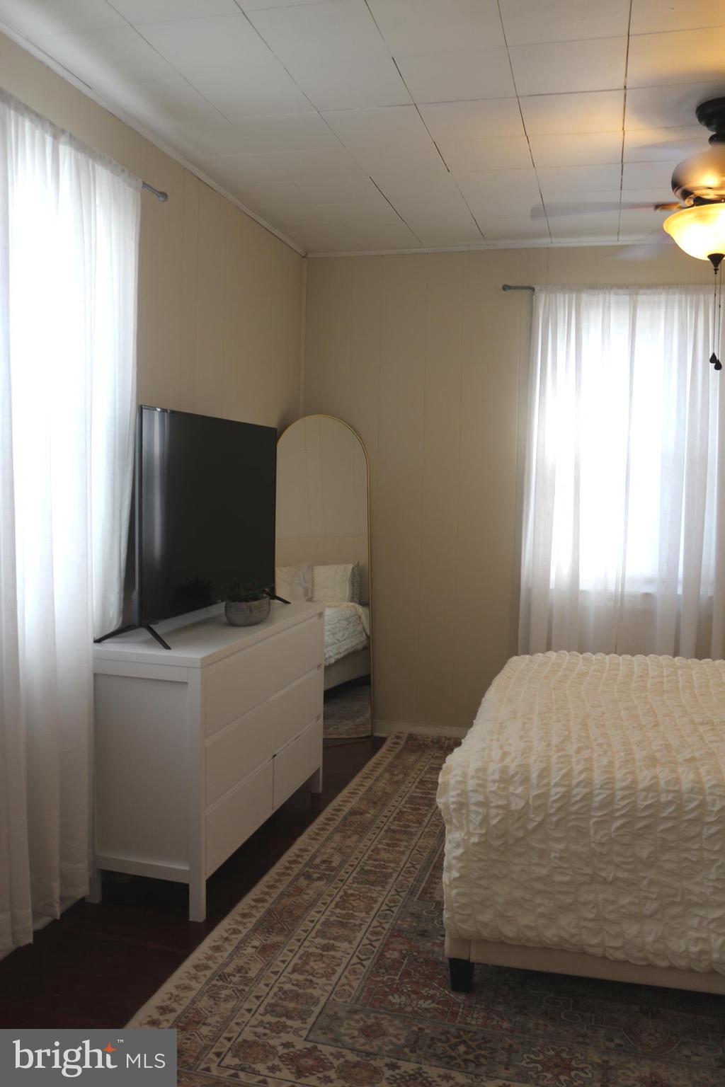 1056 BEECHWOOD DRIVE