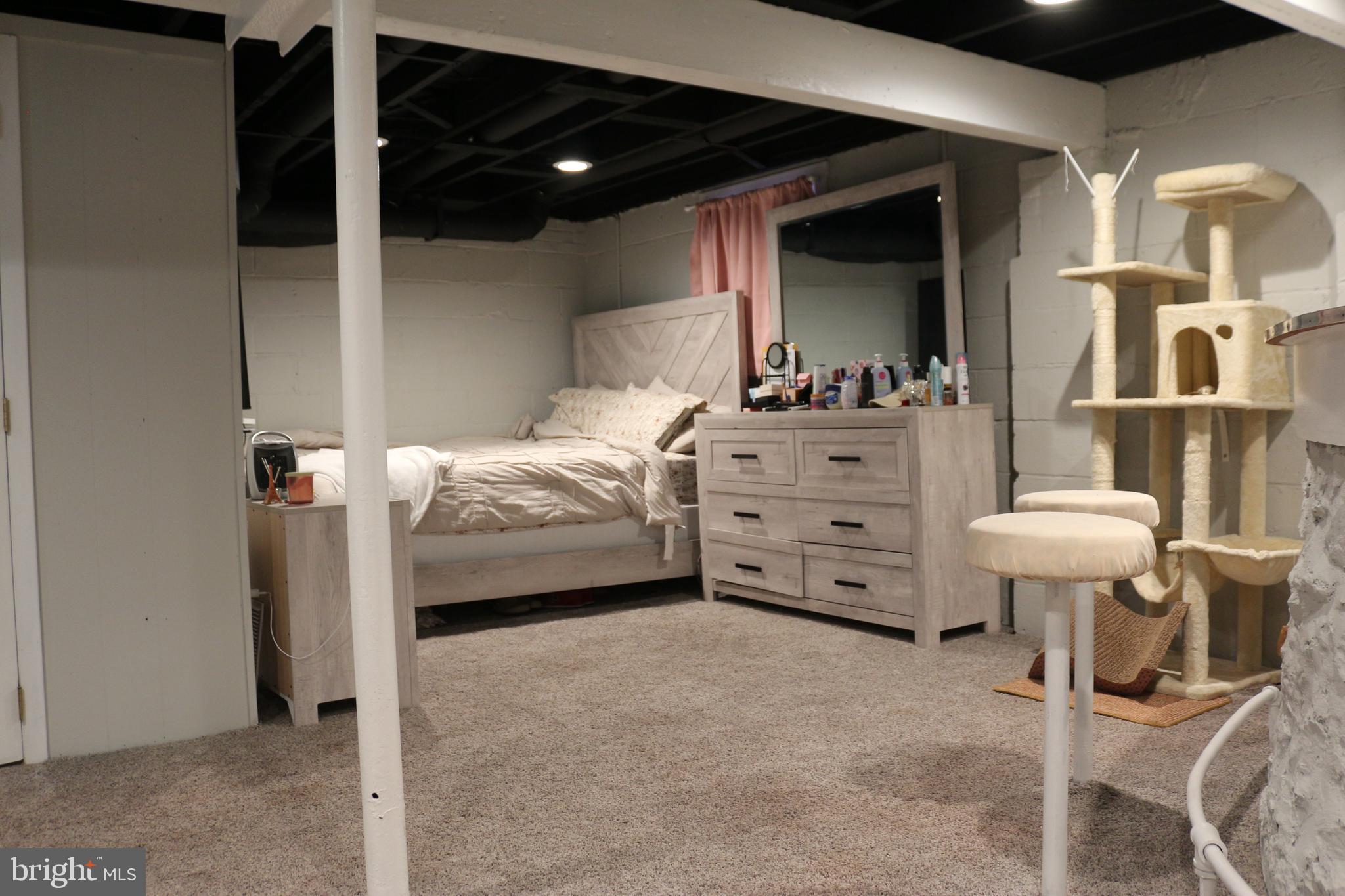 1056 BEECHWOOD DRIVE