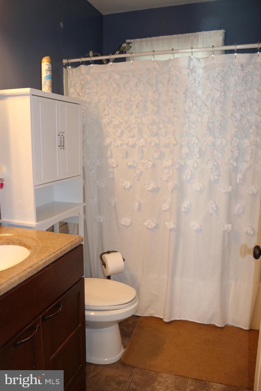 1056 BEECHWOOD DRIVE