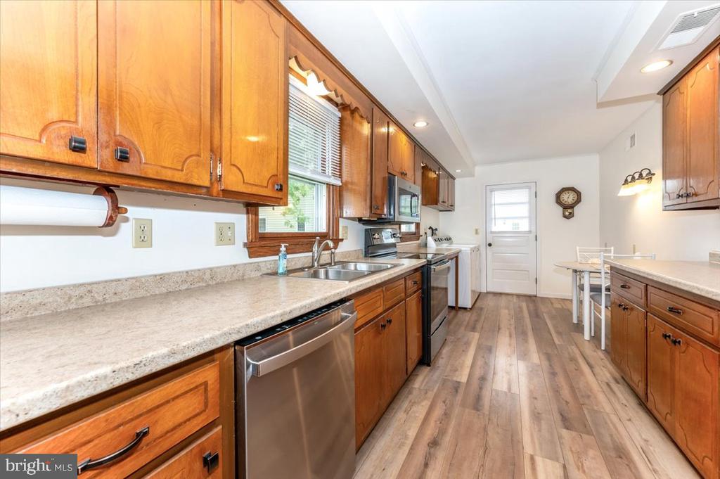 113 ORCHARD DRIVE