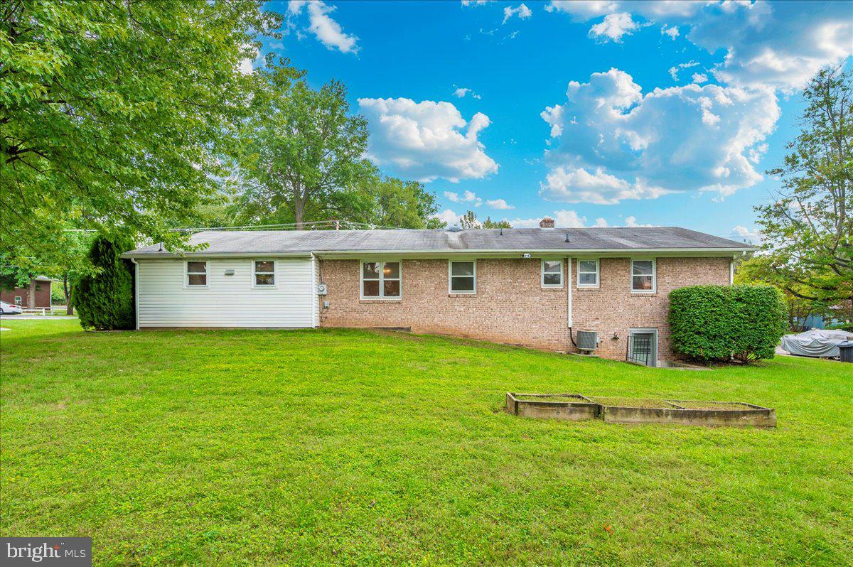 113 ORCHARD DRIVE