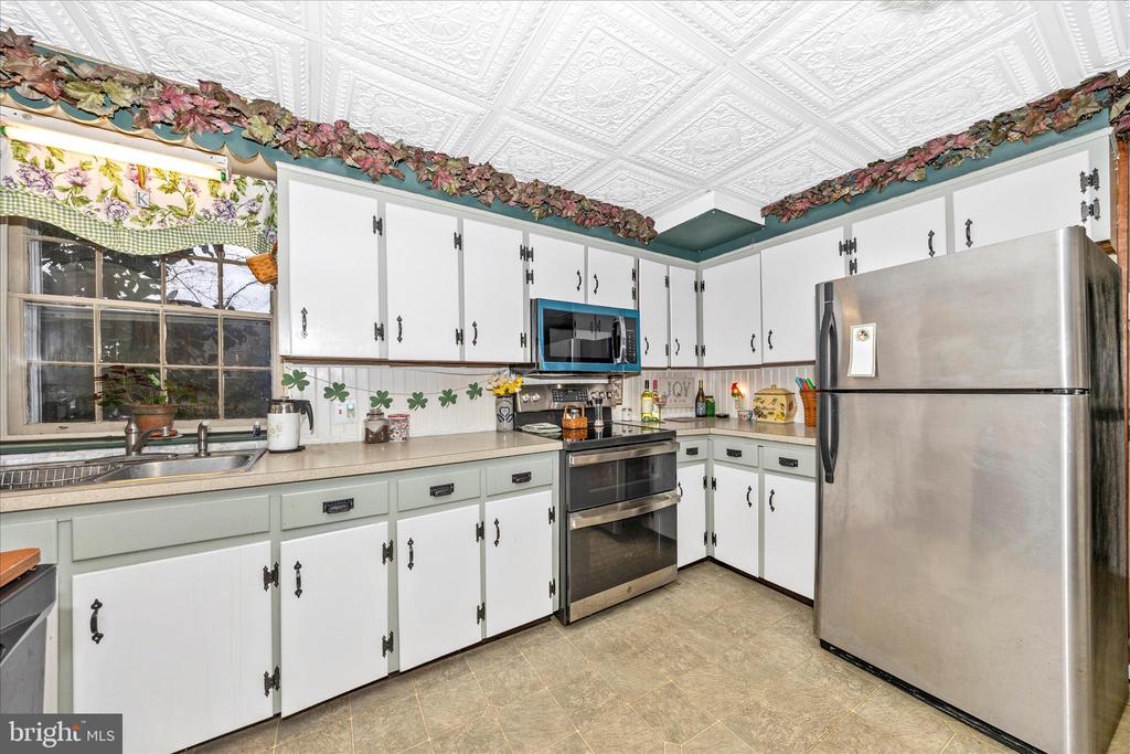 30 W POTOMAC STREET