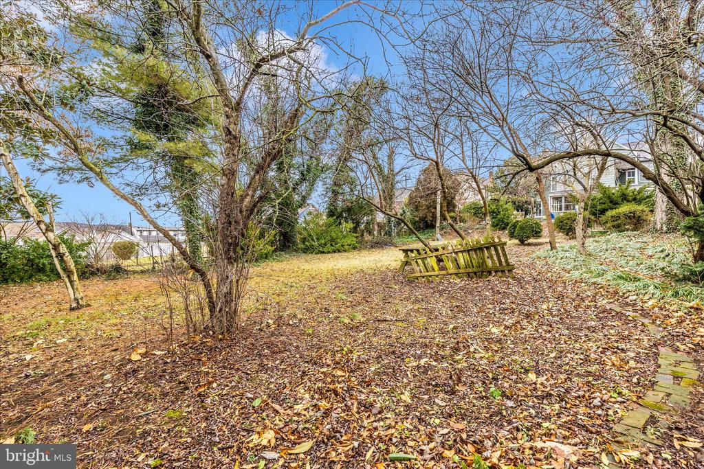 30 W POTOMAC STREET