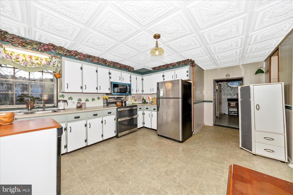 30 W POTOMAC STREET