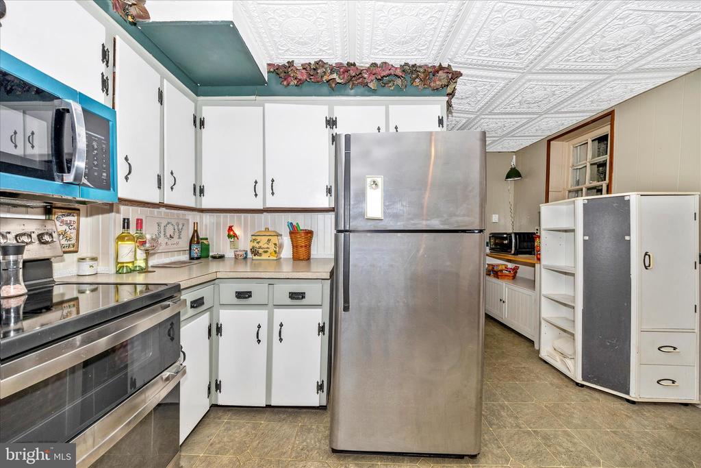 30 W POTOMAC STREET