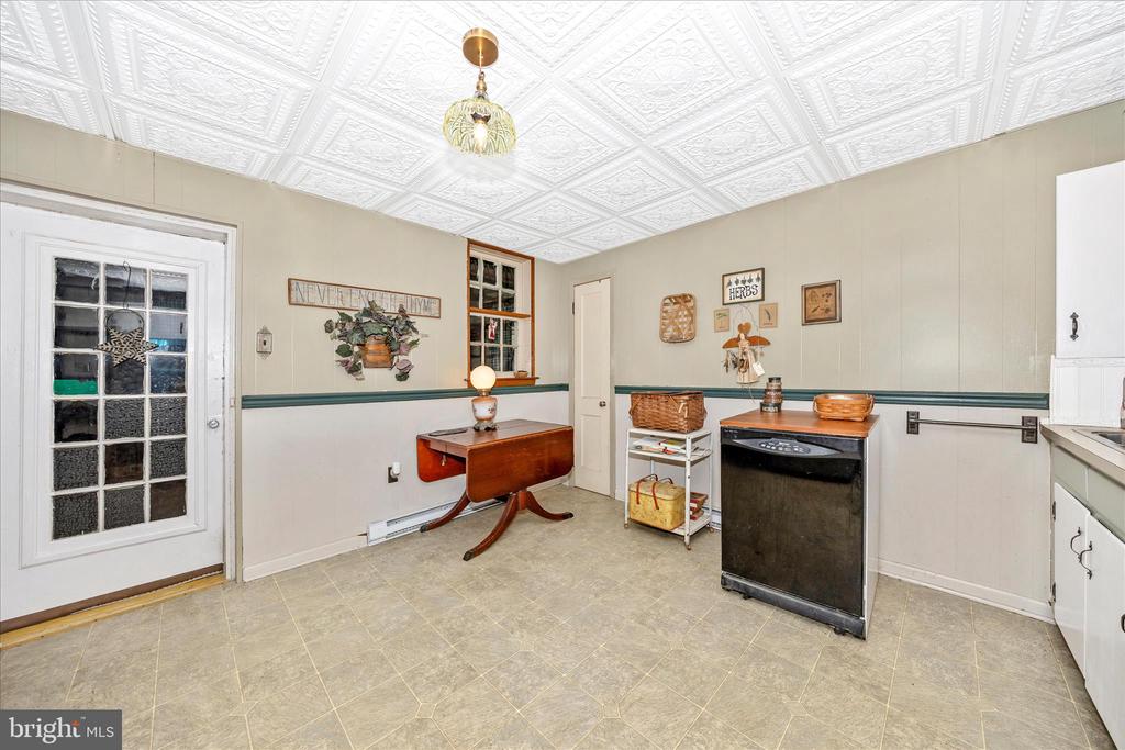 30 W POTOMAC STREET