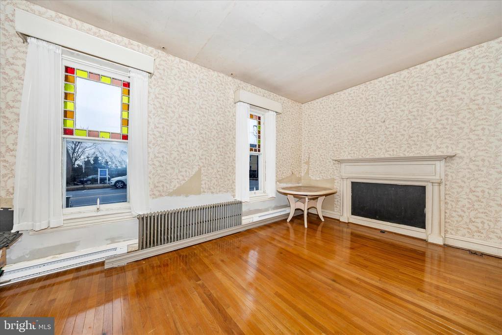 30 W POTOMAC STREET