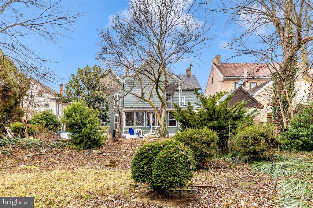 30 W POTOMAC STREET
