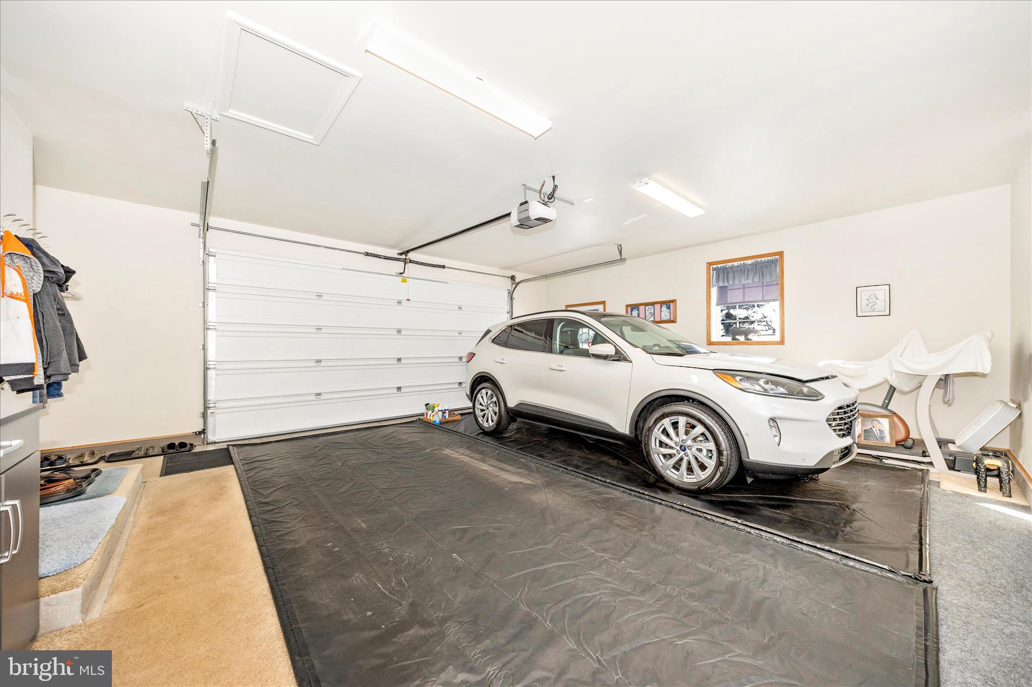 19327 LONGMEADOW ROAD