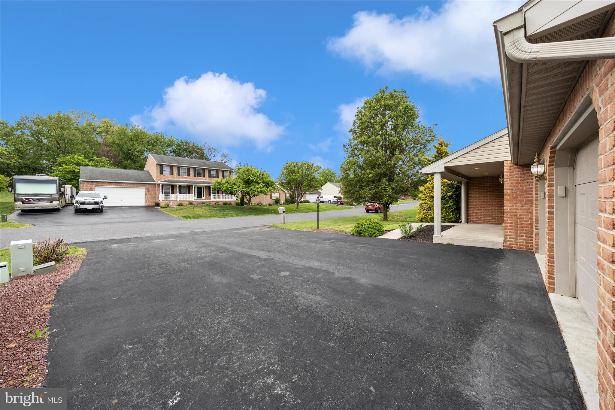 235 MONTCLAIR COURT
