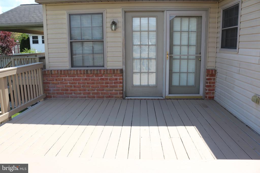 235 MONTCLAIR COURT