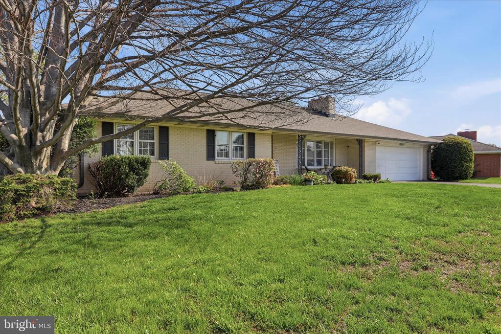 16602 MOSBY DRIVE
