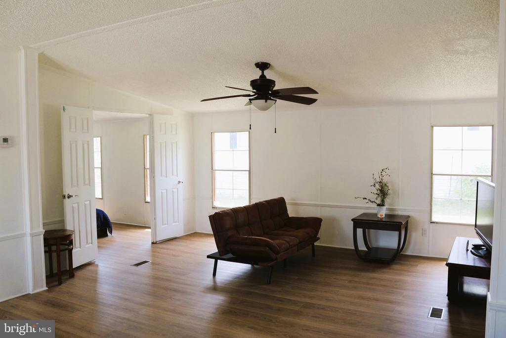 11933 HEATHER DRIVE